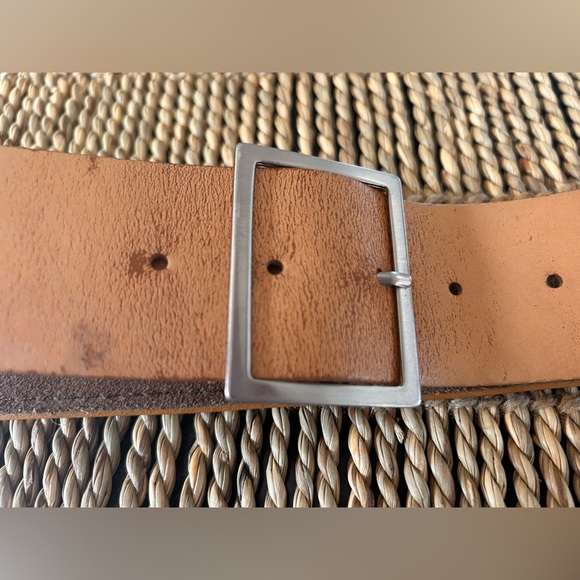 Leather belt - Picture 2 of 7